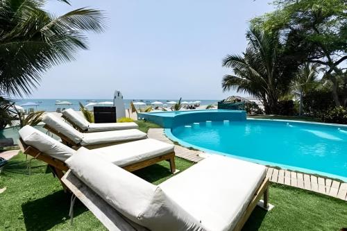 407scaled_image_picker7071068406964195422-photo-processed