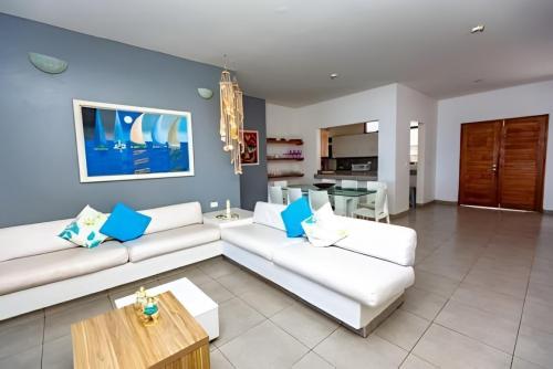 scaled_image_picker3794808574290348040-photo-processed